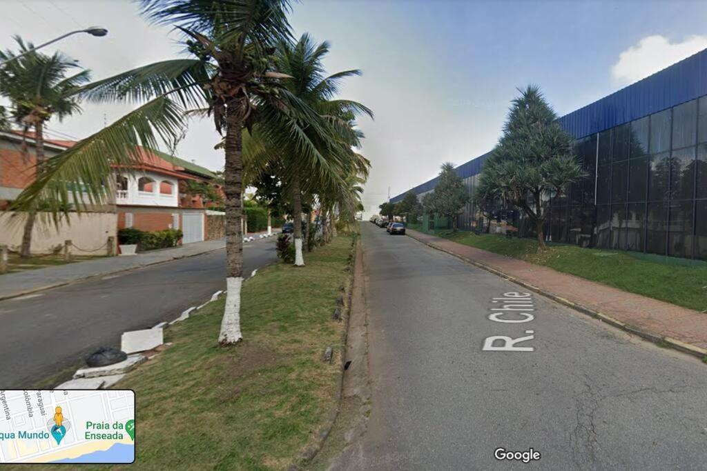 Apto Completo A 1 Quadra Da Praia Da Enseada. Guarujá Dış mekan fotoğraf